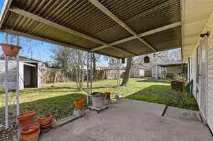 5707 Waltrip St, Houston, TX 77087 - Photo 15