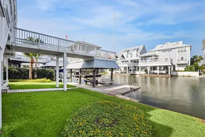 3411 Petite Circle, Galveston, TX 77554 - Photo 23