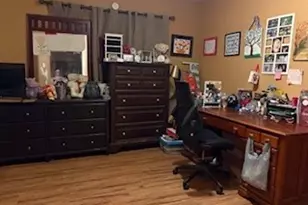 900 E Houston St, Highlands, TX 77562 - Photo 13