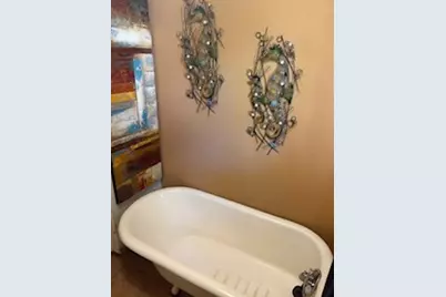 900 E Houston Street, Highlands, TX 77562 - Photo 21