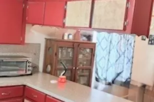 900 E Houston St, Highlands, TX 77562 - Photo 27