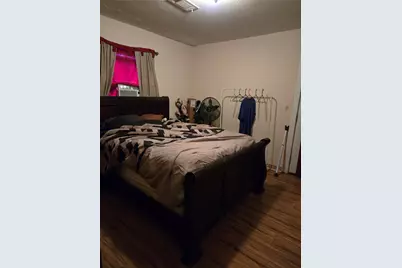 900 E Houston Street, Highlands, TX 77562 - Photo 29