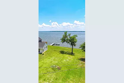 796 W Cattle Dr, Onalaska, TX 77360 - Photo 5