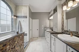 1601 Orlando St, Friendswood, TX 77546 - Photo 33
