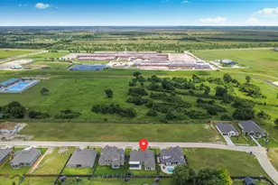 1577 Elm Ct, Angleton, TX 77515 - Photo 41