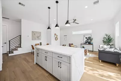 7710 Sky Dweller Drive, Houston, TX 77055 - Photo 13