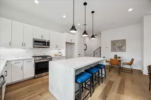 7710 Sky Dweller Dr, Houston, TX 77055 - Photo 9