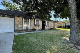 12010 Flushing Meadows Dr, Houston, TX 77089 - Photo 9