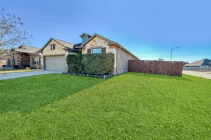 332 Country Crossing Cir, Magnolia, TX 77354 - Photo 1