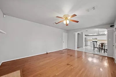 3321 Sapling Oak Drive, Houston, TX 77082 - Photo 15