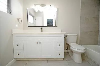 2515 Yoakum Boulevard #11, Houston, TX 77006 - Photo 13