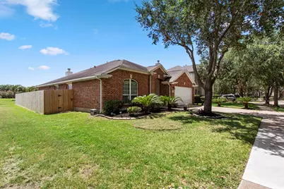 7710 Trail Hollow, Missouri City, TX 77459 - Photo 3