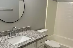 9409 Dulcimer St, Houston, TX 77051 - Photo 7