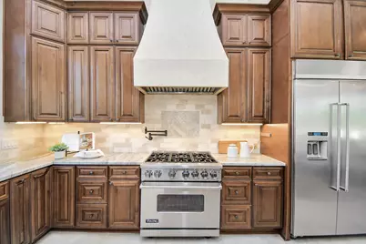 631 N Live Oak Street, Houston, TX 77003 - Photo 25