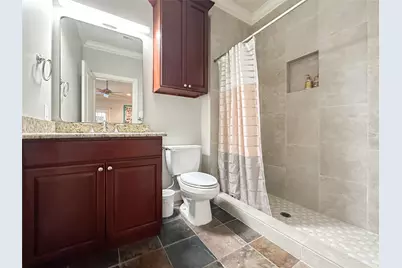 4042 Bellefontaine St, Houston, TX 77025 - Photo 13