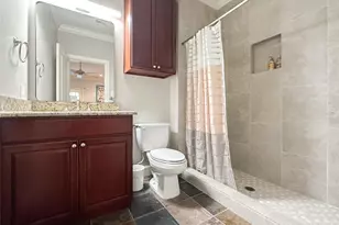 4042 Bellefontaine St, Houston, TX 77025 - Photo 13