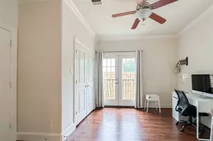 4042 Bellefontaine St, Houston, TX 77025 - Photo 7