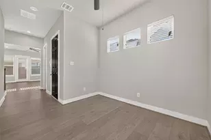 8802 Hollister Pine Ct, Houston, TX 77080 - Photo 13