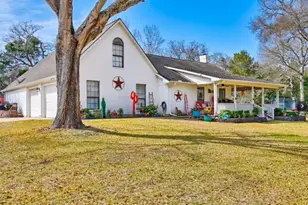 540 Hickory Creek Rd, Bellville, TX 77418 - Photo 1