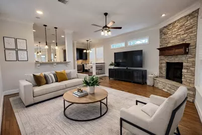 840 Alexander Street, Houston, TX 77007 - Photo 9