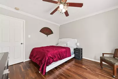 805 Camelot Lane, Friendswood, TX 77546 - Photo 31