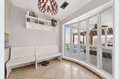 805 Camelot Lane, Friendswood, TX 77546 - Photo 13