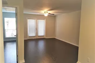 1860 White Oak Dr, Houston, TX 77009 - Photo 3