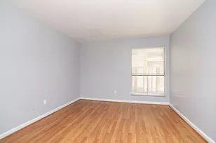 2100 Wilcrest Dr, Houston, TX 77042 - Photo 19