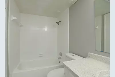 2100 Wilcrest Drive #127, Houston, TX 77042 - Photo 27
