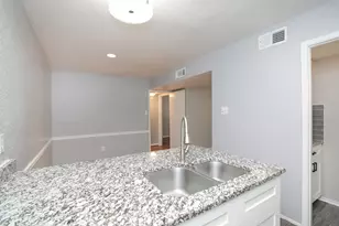 2100 Wilcrest Dr, Houston, TX 77042 - Photo 13