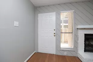 2100 Wilcrest Dr, Houston, TX 77042 - Photo 3