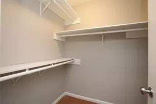 2100 Wilcrest Dr, Houston, TX 77042 - Photo 35