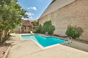 2100 Wilcrest Dr, Houston, TX 77042 - Photo 29