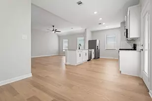 21567 Bluebonnet Bay Dr, Magnolia, TX 77354 - Photo 5