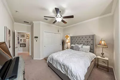 2813 Shadow Woods Court, Houston, TX 77043 - Photo 27