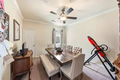 2813 Shadow Woods Court, Houston, TX 77043 - Photo 25