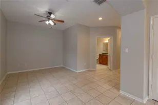 58 S Plum Crest Cir, Spring, TX 77382 - Photo 21