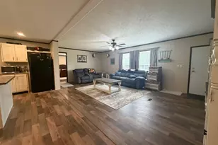 251 Co Rd 717, Buna, TX 77612 - Photo 9