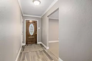 2904 Frostwood Cir, Dickinson, TX 77539 - Photo 5