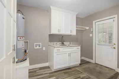 2904 Frostwood Circle, Dickinson, TX 77539 - Photo 19