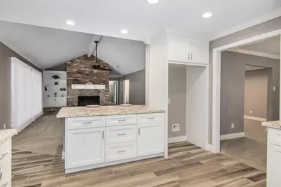 2904 Frostwood Circle, Dickinson, TX 77539 - Photo 17