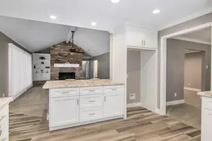 2904 Frostwood Cir, Dickinson, TX 77539 - Photo 17