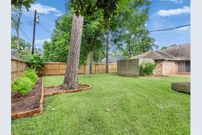 2904 Frostwood Circle, Dickinson, TX 77539 - Photo 41