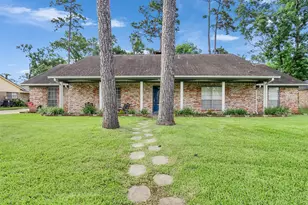 2904 Frostwood Cir, Dickinson, TX 77539 - Photo 1
