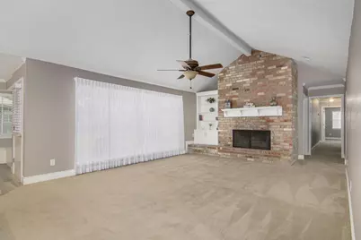 2904 Frostwood Circle, Dickinson, TX 77539 - Photo 9