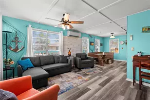 1617 Avenue J, Dickinson, TX 77539 - Photo 5