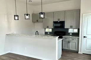 205 3rd St, Rosenberg, TX 77471 - Photo 5