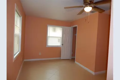 1305 Jennifer Lane, Houston, TX 77029 - Photo 7
