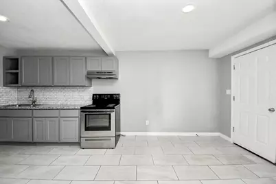 7919 Brays Street #D, Houston, TX 77012 - Photo 9