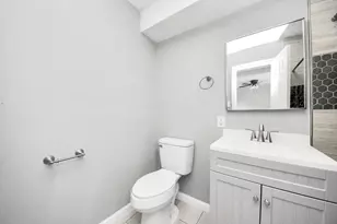 7919 Brays St, Houston, TX 77012 - Photo 15